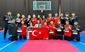 Balkan Tekvando Şampiyonası'na İzmir damgası