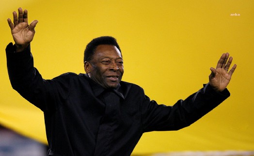 Brezilyalı efsane futbolcu Pele hayatını kaybetti