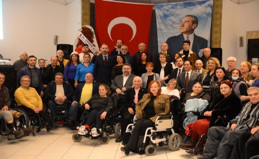 CHP İzmir'den 3 Aralık için anlamlı buluşma