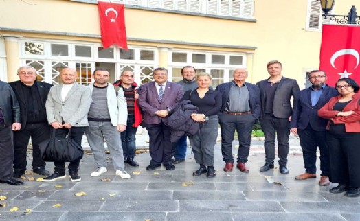 CHP’li Sındır, uluslararası tarım gazetecileri federasyonu üyeleriyle buluştu