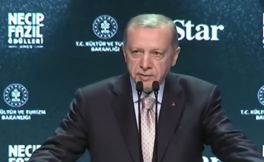 Cumhurbaşkanı Erdoğan: Birileri yaydıkları karamsarlık havasıyla...