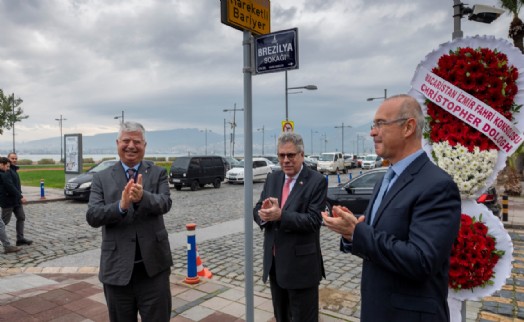 İzmir'de Brezilya Sokağı açıldı