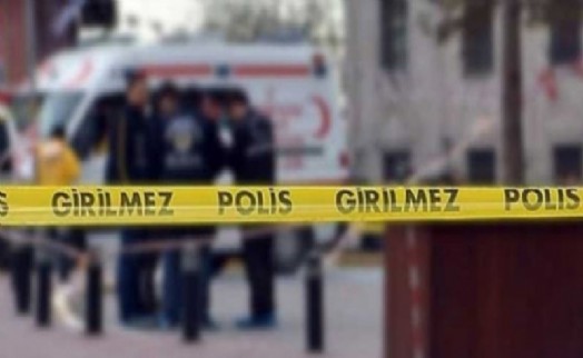 İzmir’de doktor evinde intihar etti