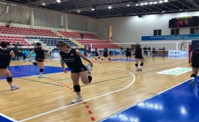 Karşıyaka Voleybol’da düşüş devam ediyor