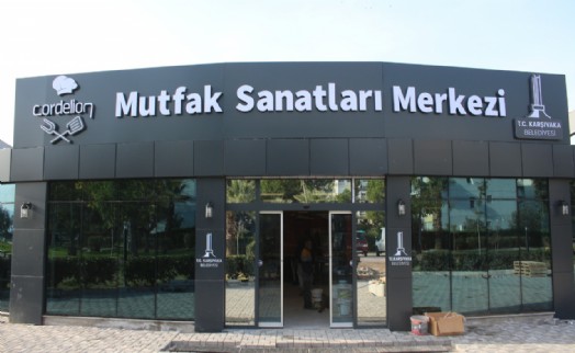 Karşıyaka'ya Mutfak Sanatları Merkezi geliyor