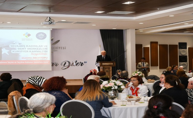Selvitopu: Karabağlar Belediyesi tüm gücüyle yanınızda