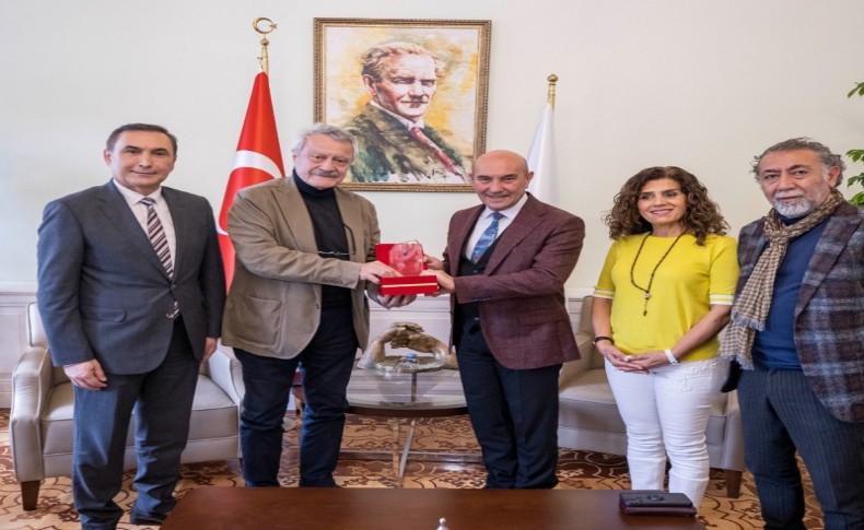 Soyer’e “Barışa Ömür Boyu Emek Ödülü”