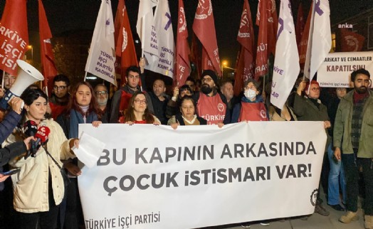 TİP üyelerinden Hiranur Vakfı önünde protesto