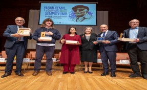 Yaşar Kemal’in bin bir çiçekli bahçesi kapılarını açtı