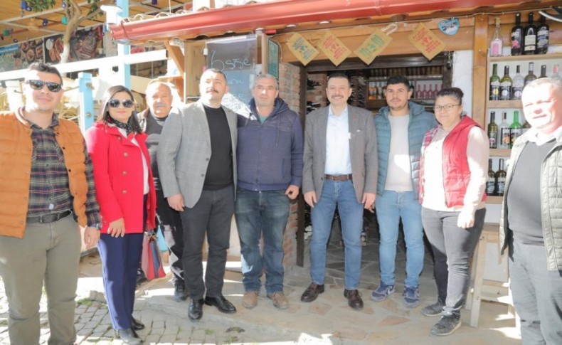 AK Partili Kaya'dan CHP'li belediyelere 'hizmet' tepkisi