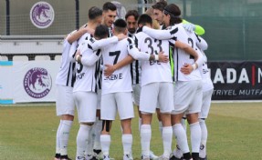 Altay, 4 maç sonra puanla tanıştı