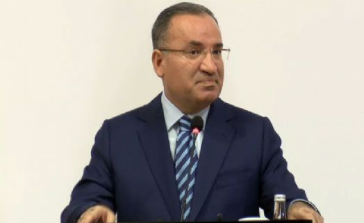 Bakan Bozdağ: Hakim- savcı sosyal medya linçlerinden etkilenebiliyor