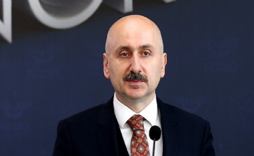 Bakan Karaismailoğlu: Dünyayı Türkiye'ye bağladık