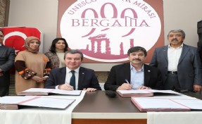 Bergama'da sözleşme sevinci
