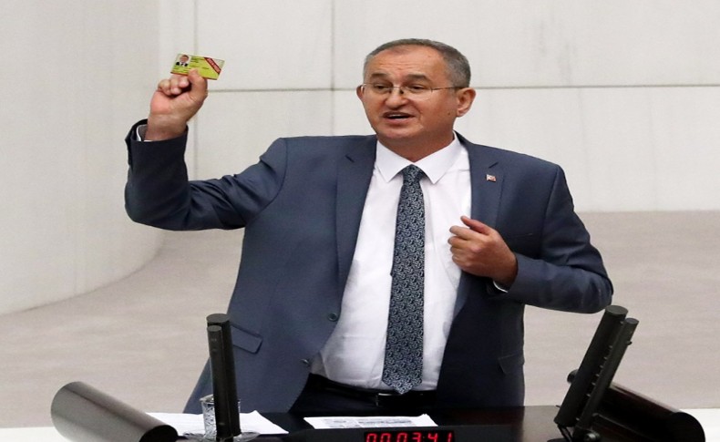 CHP'li Sertel'den BİK'in düzenlemesine tepki: İnternet medyasında tekelci dönem başlıyor