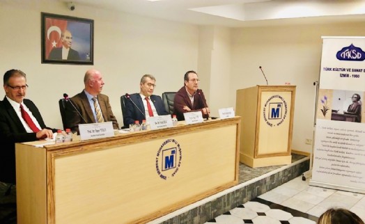 'Cumhuriyet Kazanımları' panelleri başladı