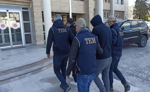 FETÖ'ye 'mahrem hizmetler' operasyonu! 22 gözaltı