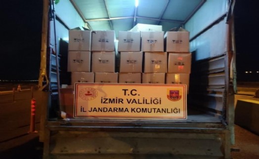 İzmir'de 2 milyon doldurulmuş makaron ele geçirildi