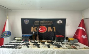 İzmir'de tabanca imalatı operasyonu: 4 gözaltı