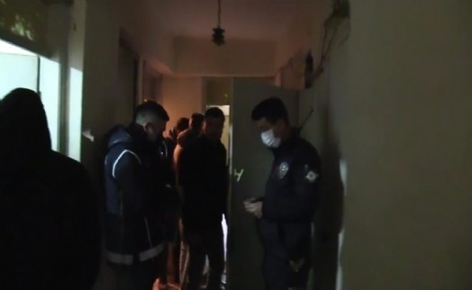 İzmir’de 'şok evleri'ne polis baskını: Yakalandılar!