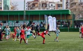 Karşıyaka'da 'Winter Cup' rüzgarı esti