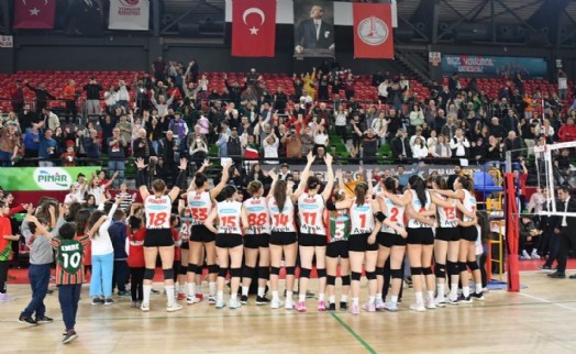 Karşıyaka Voleybol, pes etmedi