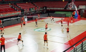 Karşıyaka Voleybol, play-off aşkına