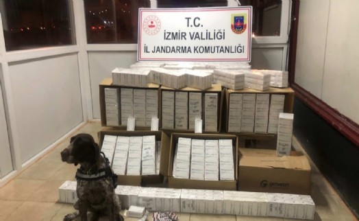 Kemalpaşa'da binlerce sentetik hap ele geçirildi