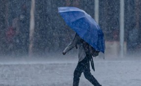 Meteoroloji'den Kıyı Ege için kuvvetli sağanak yağış uyarısı