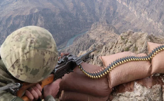 Pençe-Kilit'te 3 PKK'lı terörist etkisiz hale getirildi