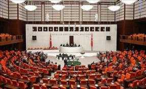 10 ilde 3 ay süreyle OHAL ilan edilmesi TBMM'de kabul edildi
