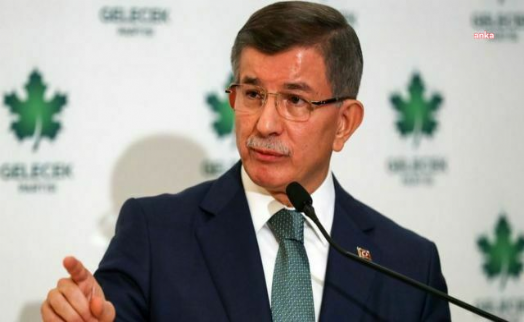 Davutoğlu'ndan Erdoğan'a sert tepki: Acziyet gösteren bir genel başkan!