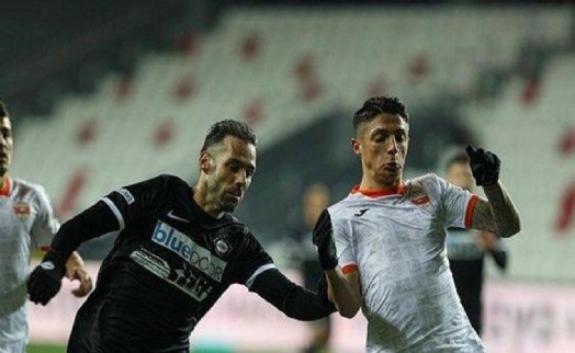 Altay uzatma dakikalarında yıkıldı