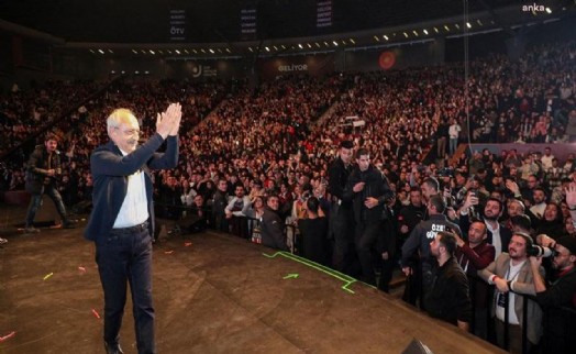 Kılıçdaroğlu gençlere seslendi: Bir diktatörü yolcu etmeye hazır mısınız?