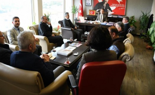 Çeşme'de depremzedelere yardım için koordinasyon toplantısı yapıldı