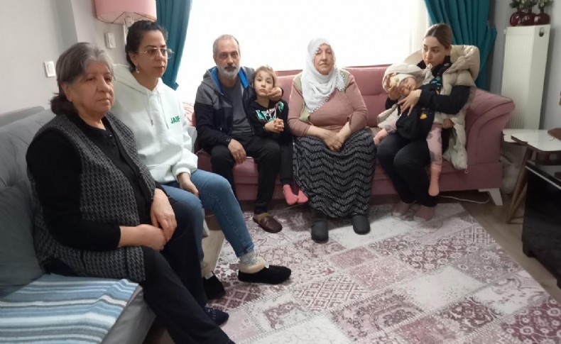 Malatya'dan İzmir'e gelen depremzede aile, felaketi anlattı
