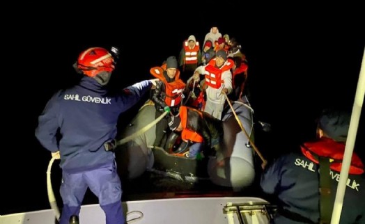 Yunanistan ölüme itti, Türk Sahil Güvenlik kurtardı