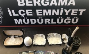 Bergama polisinden aynı gün 2 ayrı zehir operasyonu