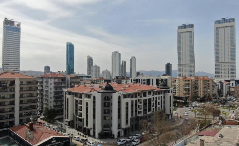 İzmirli depremzedeler TMMOB'ye tepki gösterdi!
