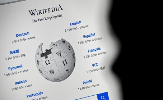 Pakistan'da 'dine saygısızlık' gerekçesiyle Wikipedia engellendi