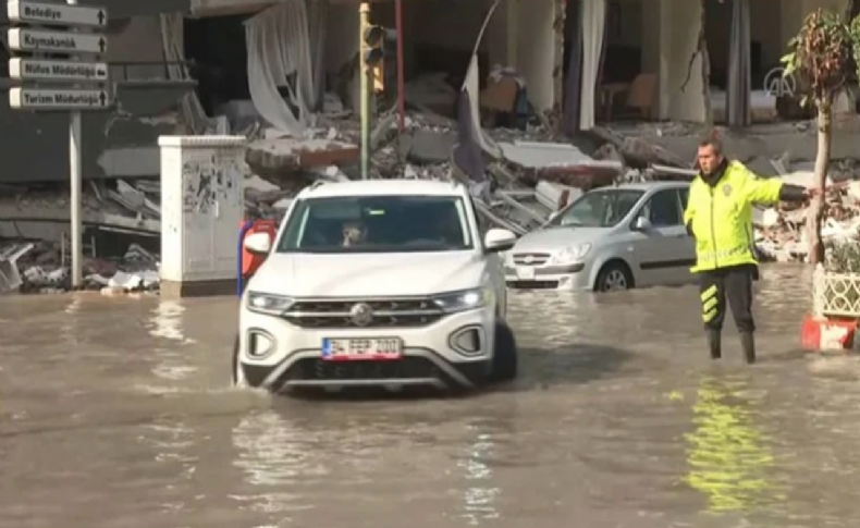 İskenderun'da depremin ardından 'deniz seviyesi' yükseldi!