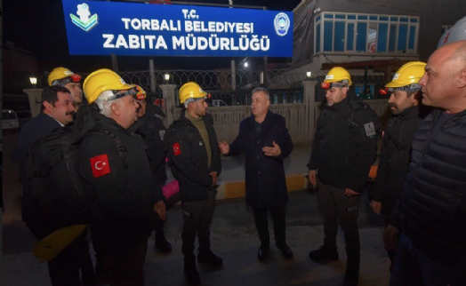 Torbalı Belediye çalışanları Hatay'a gitti