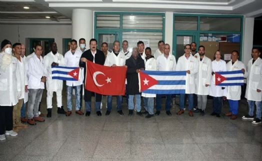 Kübalı doktorlar Maraş'ta