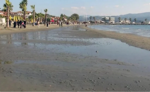 Ege Denizi’ndeki su çekilmesi ile depremler arasında ilişki var mı? Uzmanlar açıkladı