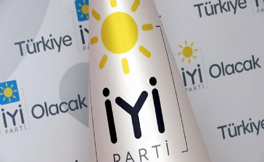 İYİ Parti İzmir'den milletvekili aday belirlemede dijital yöntem!