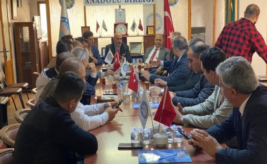 Güldoğan’dan Anadolu Birliği’ne deprem ziyareti