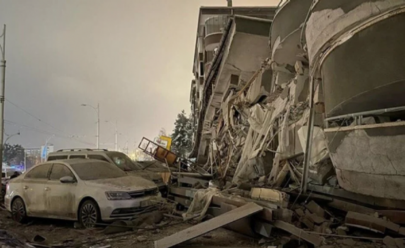 Türkiye deprem bölgesi için 4. seviye yardım alarmı verdi: 4. seviye alarm nedir?