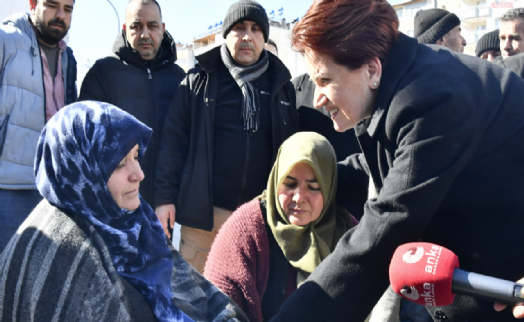 Akşener'in dinlediği depremzede: Burayı unutmayın