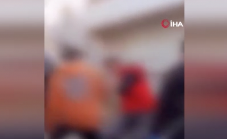 İzmir’de öğrenciler dehşet saçtı: Darp edip, kameraya aldılar