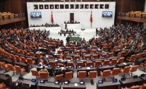 Depremzede 300 çocuk Meclis’in gündeminde
